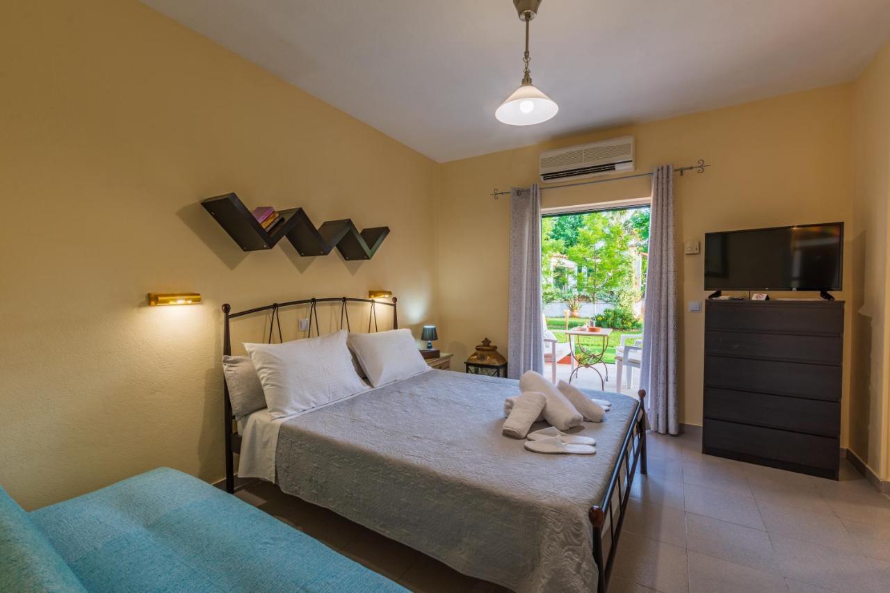 Aristotelis Apartment - Kanalia,Corfu Kastanéa エクステリア 写真