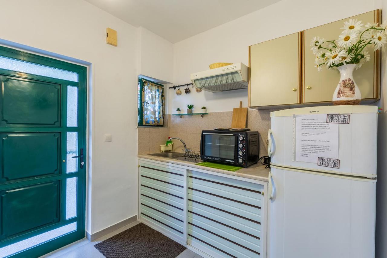 Aristotelis Apartment - Kanalia,Corfu Kastanéa エクステリア 写真